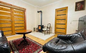 Gemütliches Apartment mit Kamin und Wohnküche